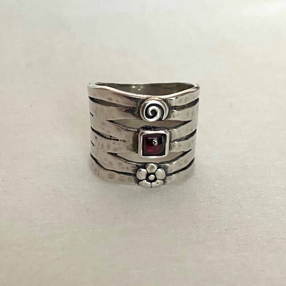 Silpada Sterling Silver 925 Garnet Hammered Cuff Wide Band Ring Sz 8 - Picture 6 of 16